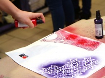 Декорирование сумок красками Fashion Spray